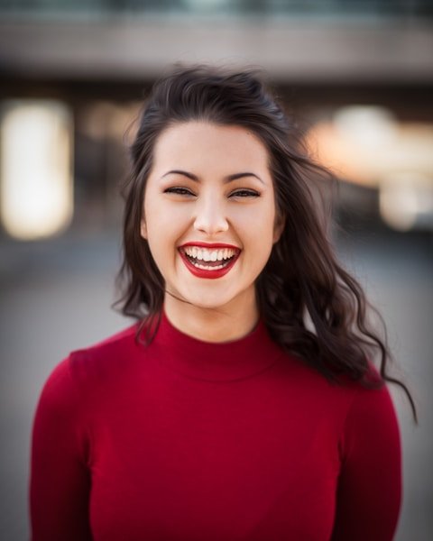 Neha Kapoor — UI/UX Designer at Lifeshow